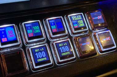 Multi-Denomination slot machine