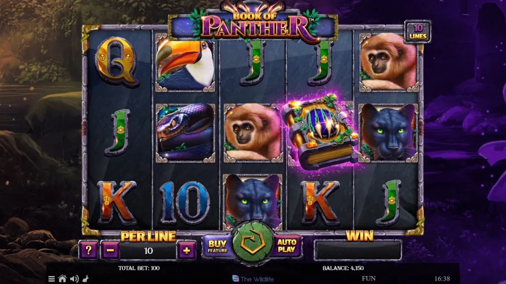 Screenshot of Book of Panther slot from Spinomenal