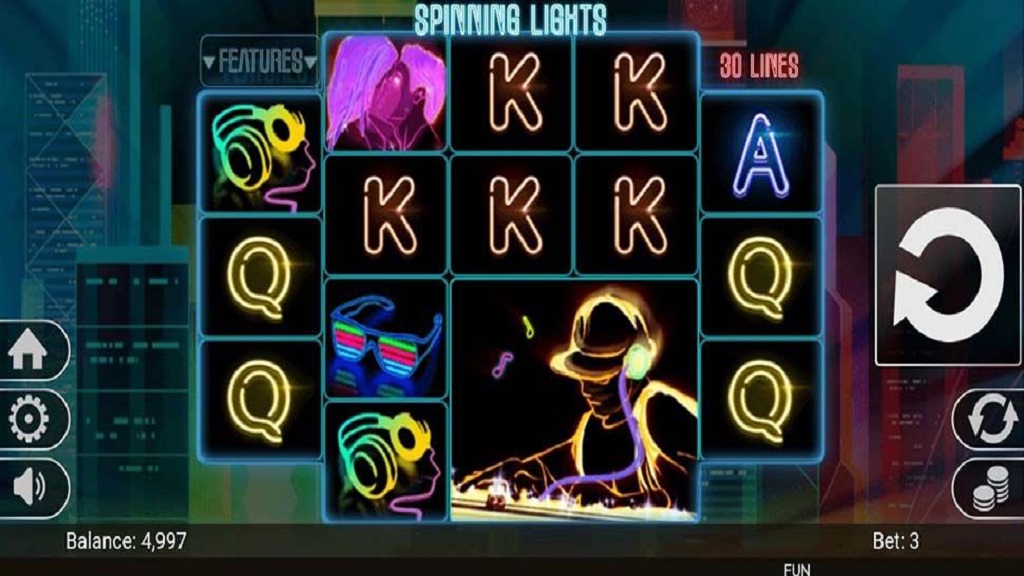 Screenshot of Spinning Lights slot from Spinmatic